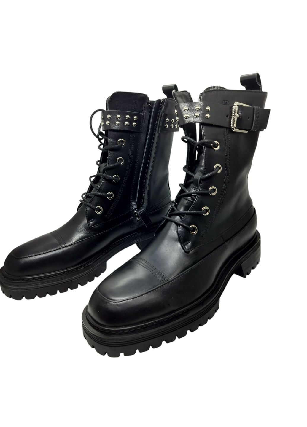 ботинки женские демисезонные черные высокие кожаные Givenchy