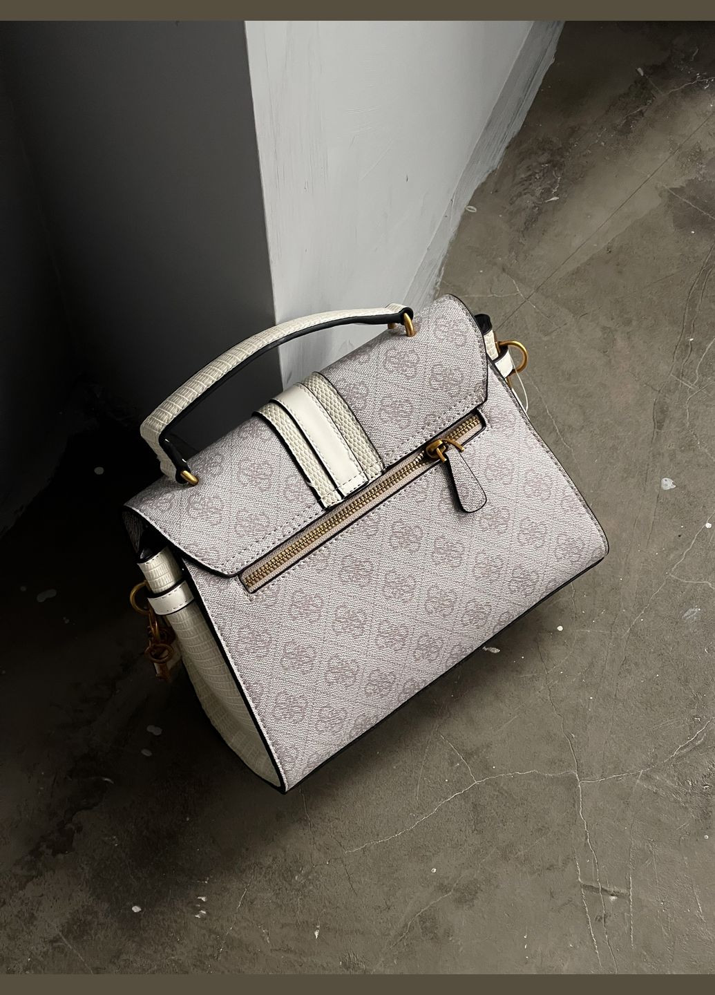 Сумка Гесс Ginevra Logo Elite пудровая No Brand (318652843)