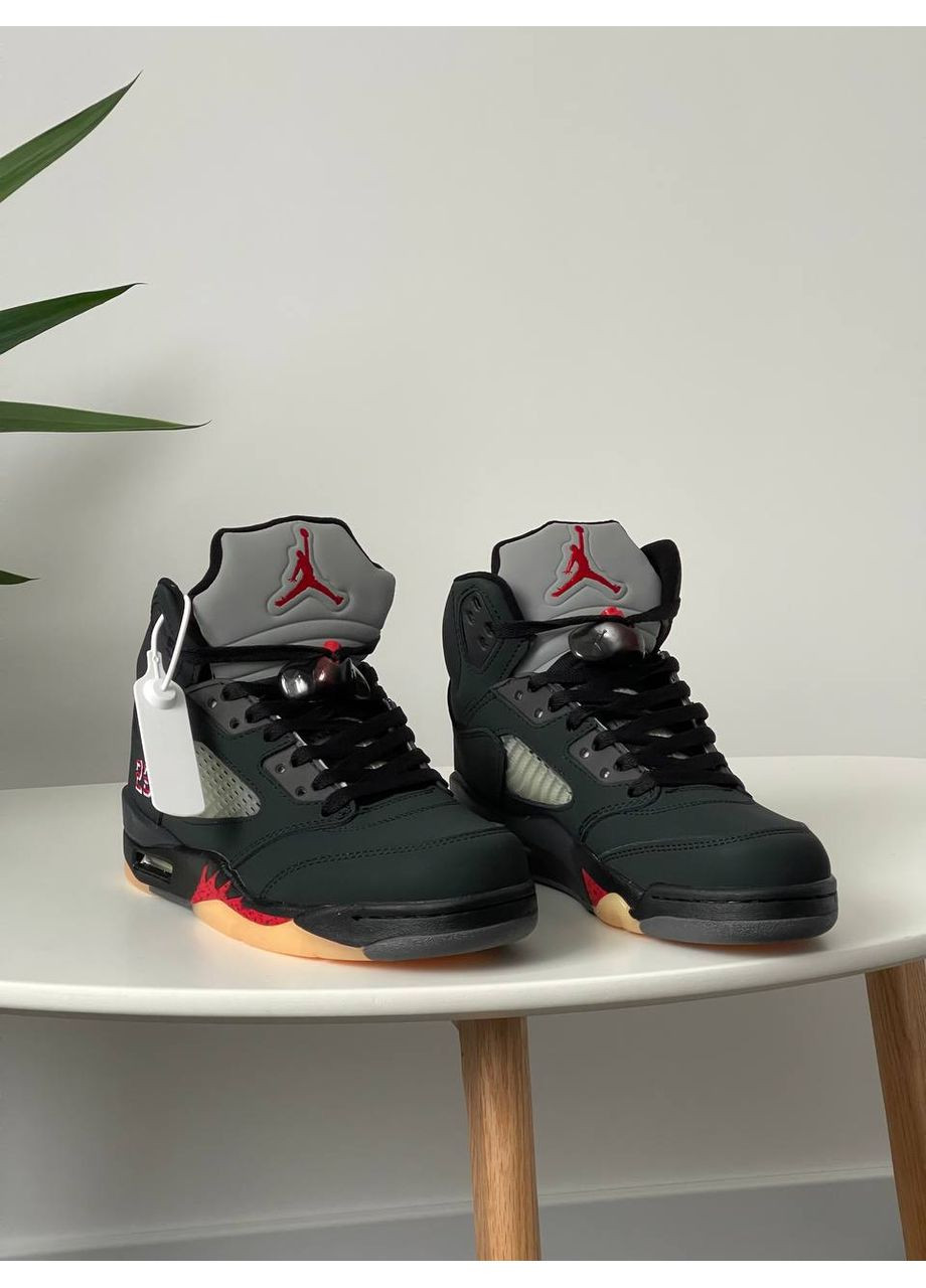 Кросівки жіночі і чоловічі Nike Air Jordan 5 Retro Off Noir Gore-Tex | Найк Джордан 5 Ретро чорні No Brand чорні демісезони (361784334)