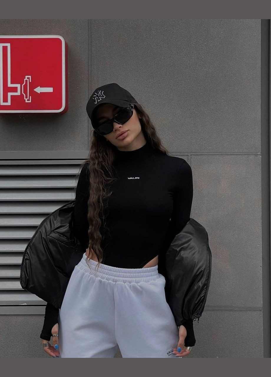 Однотонный приятный к телу буди с длинным рукавом, прекрасный чорный боди который держит форму и не кошлатится No Brand 015-3 (308796687)