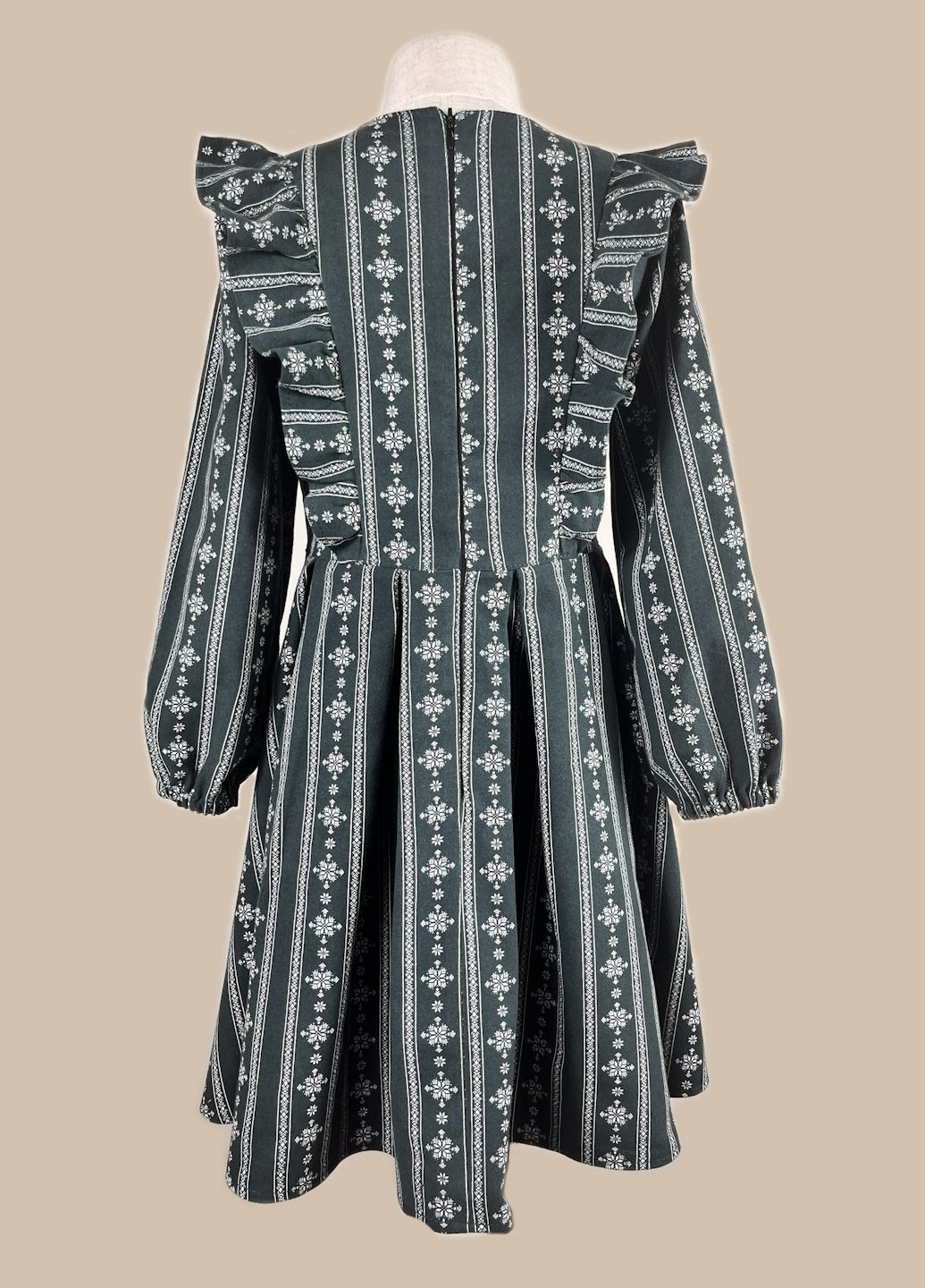 Темно-зелёное платье орнамент темно-зеленое GEX (306454641)