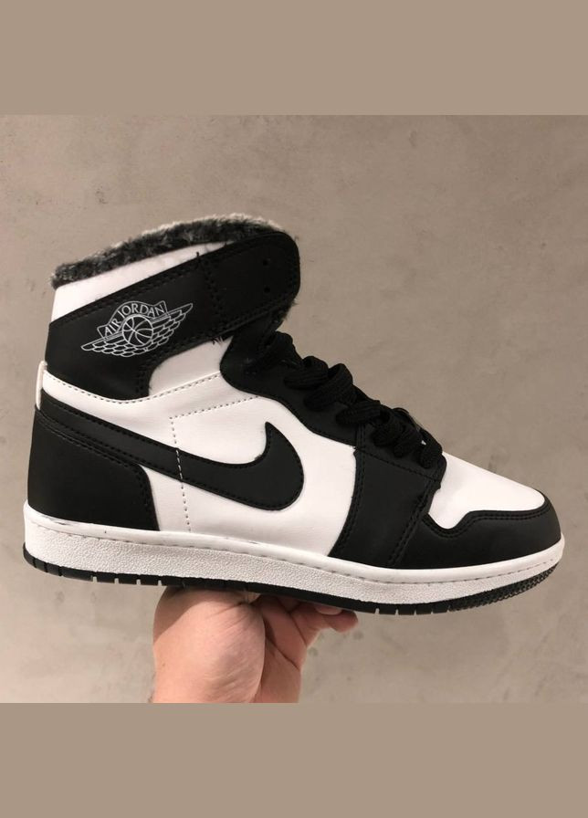 Чорно-білі Зимовий кросівки зимові чоловічі nike air jordan 1 winter black white fur | найк аір джордан 1 чорно-білі з хутром No Brand