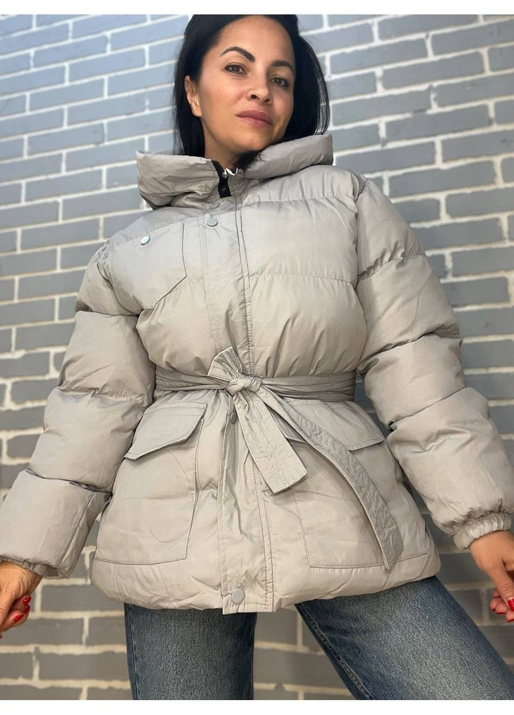 Серая демисезонная куртка женская 6093 парка пуффер с поясом удлиненная с капюшоном оверсайз RUIXI