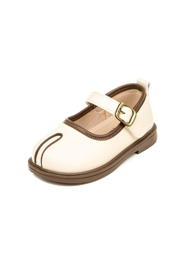 Бежевые туфли Fashion