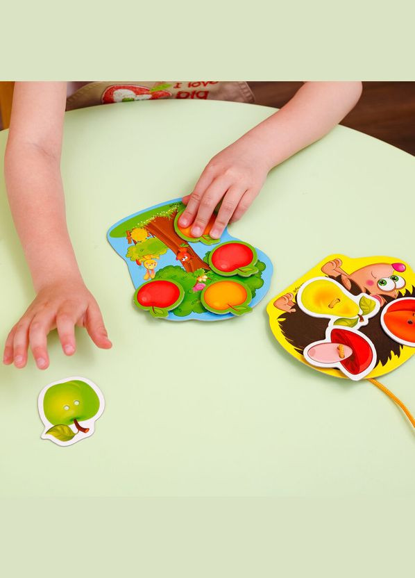 Гра-шнурівка з липучками "Їжачок у лісі" VT1804-45 (укр) Vladi toys (306436077)