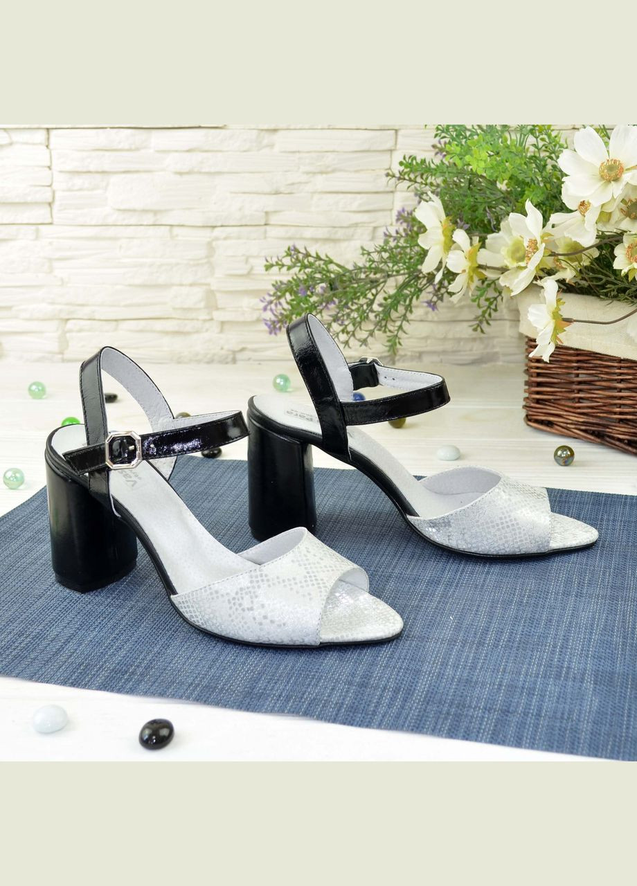 Босоніжки шкіряні жіночі на високих підборах, колір білий/чорний. 37 розмір Vasha para (303931598)