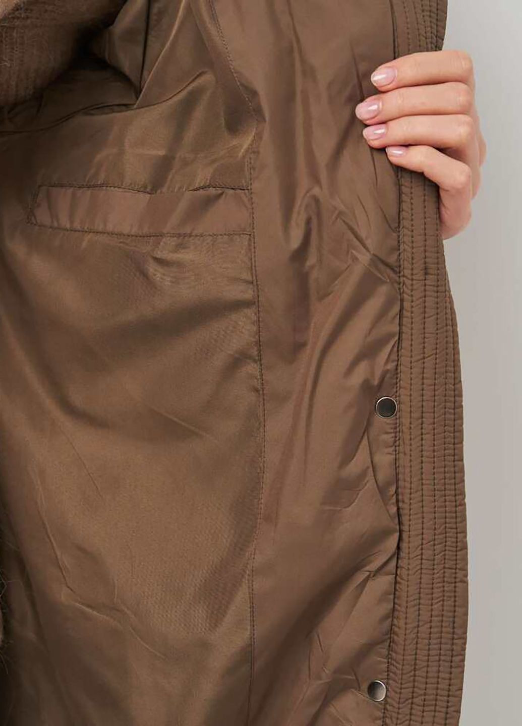 Коричневе зимнє Пальто Lusskiri