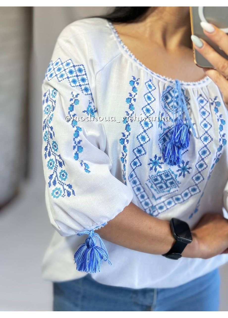 Белая женская вышиванка с синим геометрическим орнаментом в белом. узор орнамент свободная домотканное полотно (350890301)