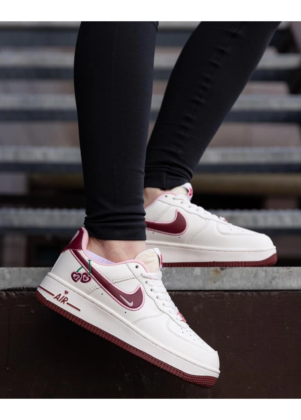 Комбіновані літні кросівки nike air force 1 low valentines day найк аір форс 1 No Brand