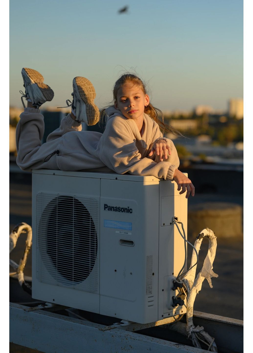 Бежевий флісовий костюм для дівчаток / підлітків No Brand