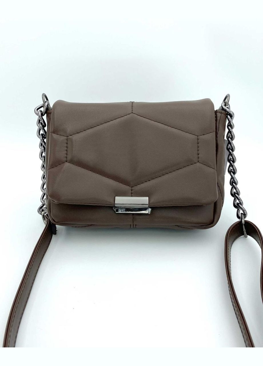 Жіноча стьобана сумка крос-боді з ланцюжком «Санді» екошкіра коричневого кольору WeLassie (298567340)