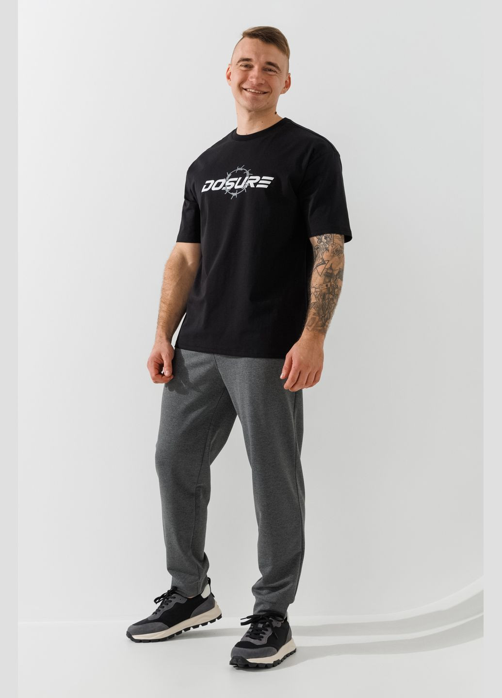 Темно-серые спортивные демисезонные брюки Demos