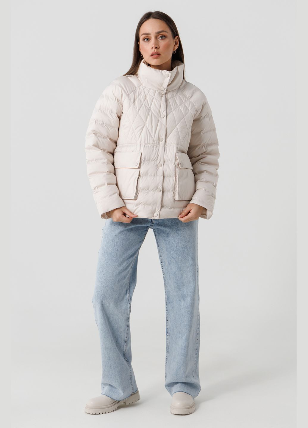 Светло-бежевая демисезонная куртка женская 24102 Visdeer