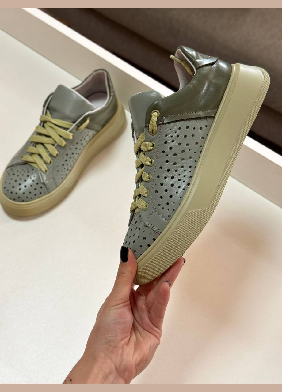 Хакі кросівки Prellesta