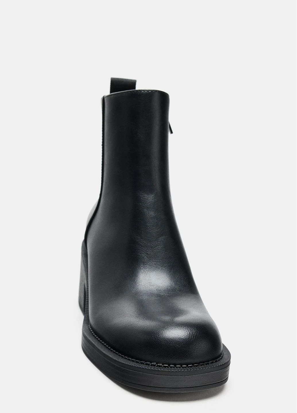 Чорні демісезонна ботильйони Zara