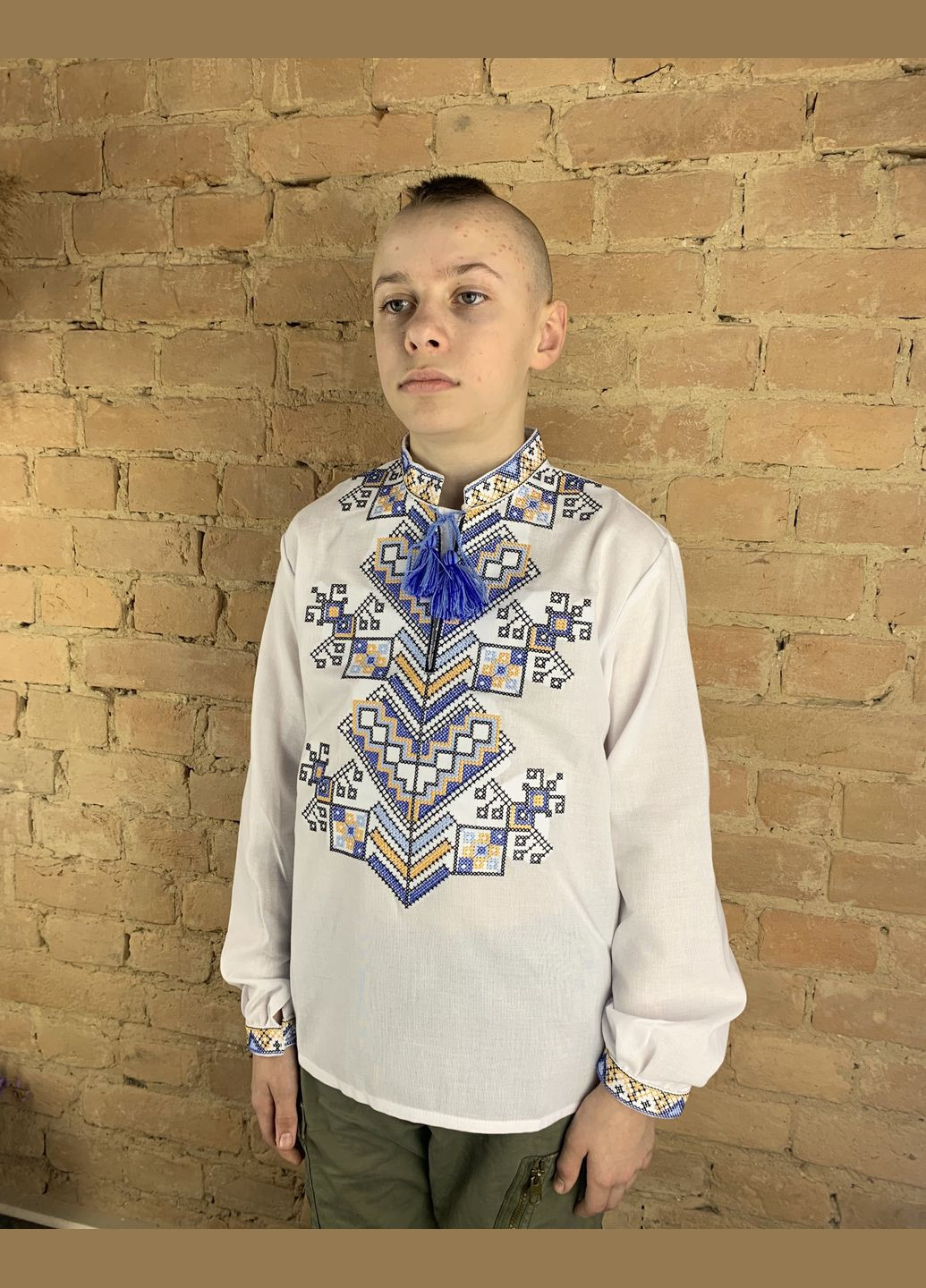 Белая подростковая вышиванка дерево жизнь синяя 2 НоКо хлопок (305695283)