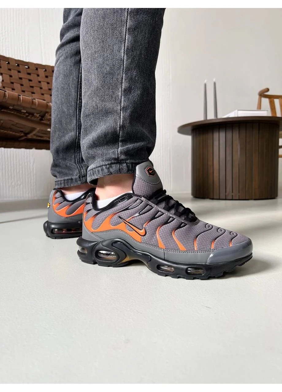 Сірі літні кросівки nike tn grey orange найк тн аір макс плюс сірі No Brand