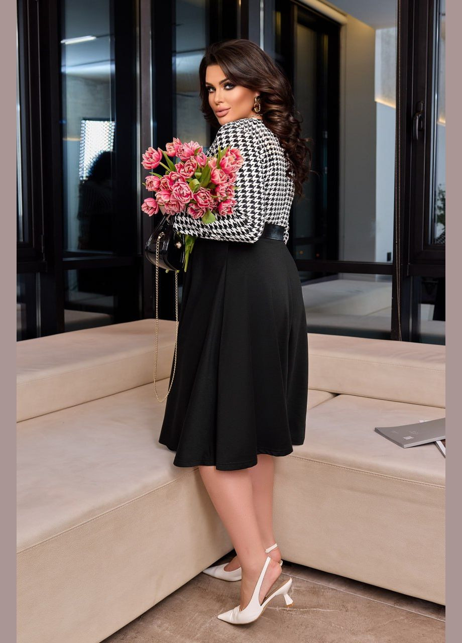 Черное женское комбинированное платье цвет гусиная лапка р.48/50 451706 New Trend