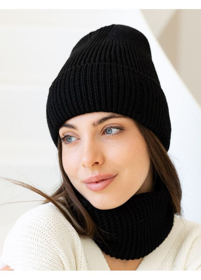 Жіноча в’язана шапка і хомут набір 1 вовна 20% з відворотом Чорний No Brand (361309598)