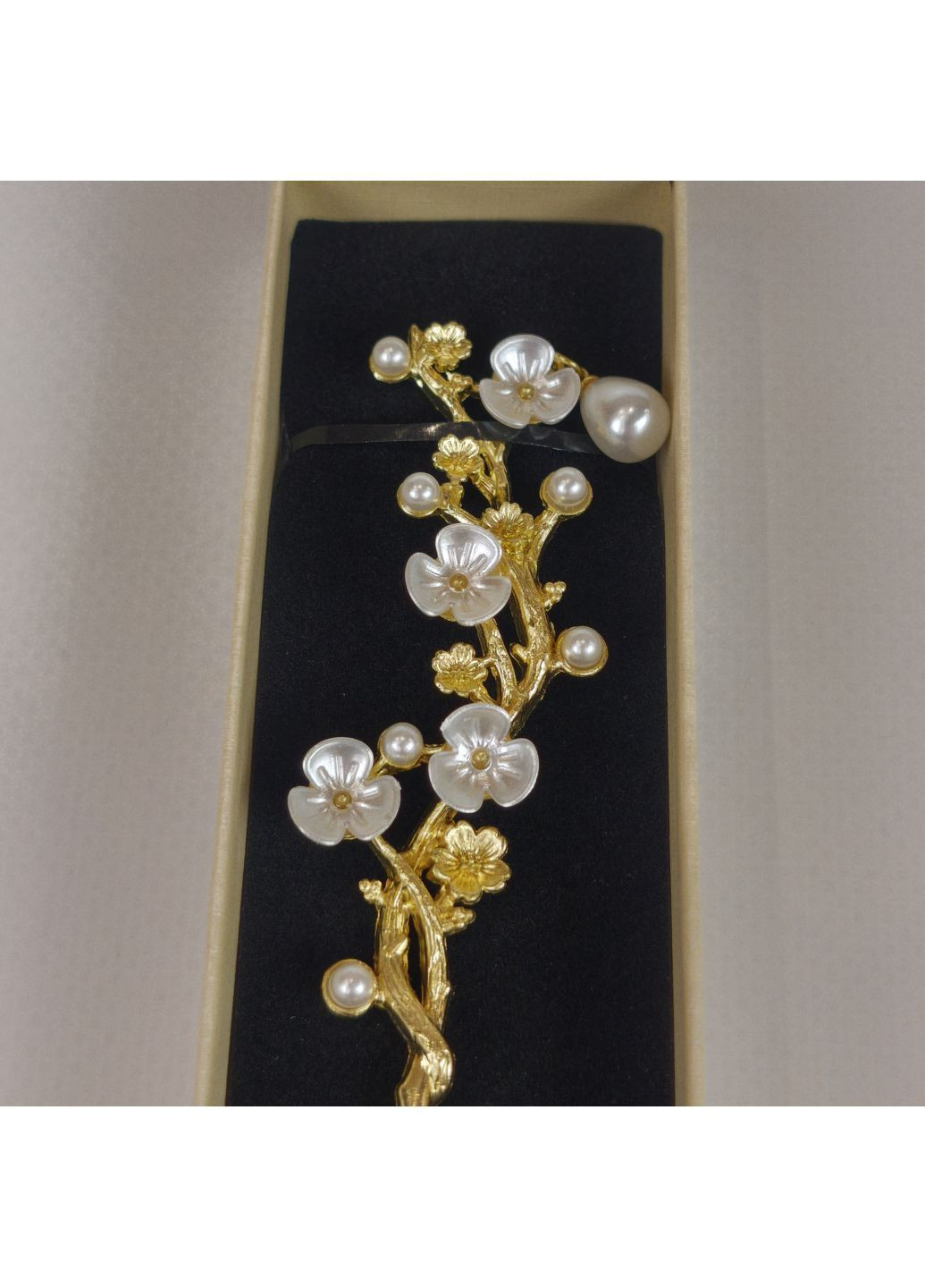 Паличка-шпилька для волосся Літні квіти в чорній подарунковій коробці золотиста No Brand (362135505)