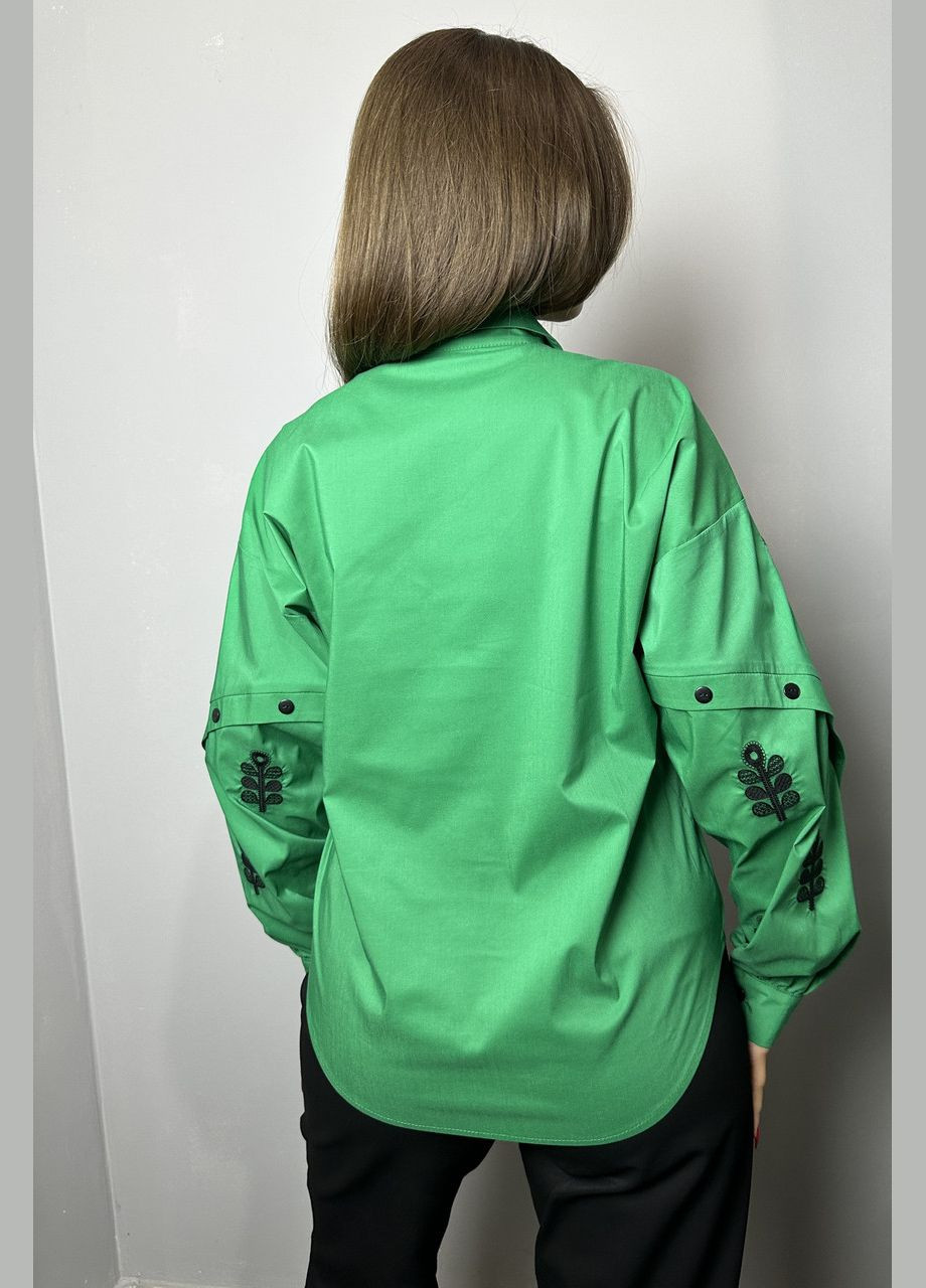 Зелена сорочка жіноча елегантна з вишивкою зелена mkrm4134-1 Modna KAZKA