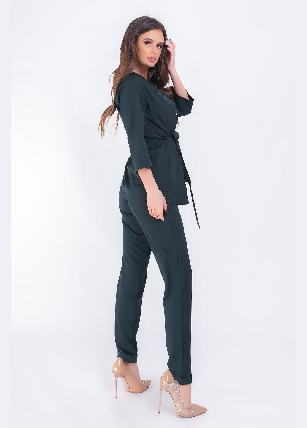 Стильный костюм в комплекте с майкой и поясом No Brand (325608712)