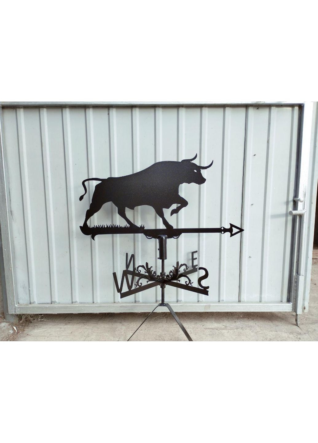 Флюгер на дом Бык, флюгер на крышу из металла 2 мм. No Brand (368896706)