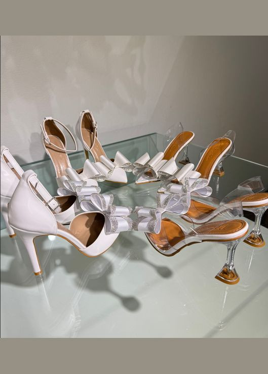 No Brand Праздничные силиконовые женские туфли с бантами (камешки внутри). бесцветный з силикон, — лето (322414663)