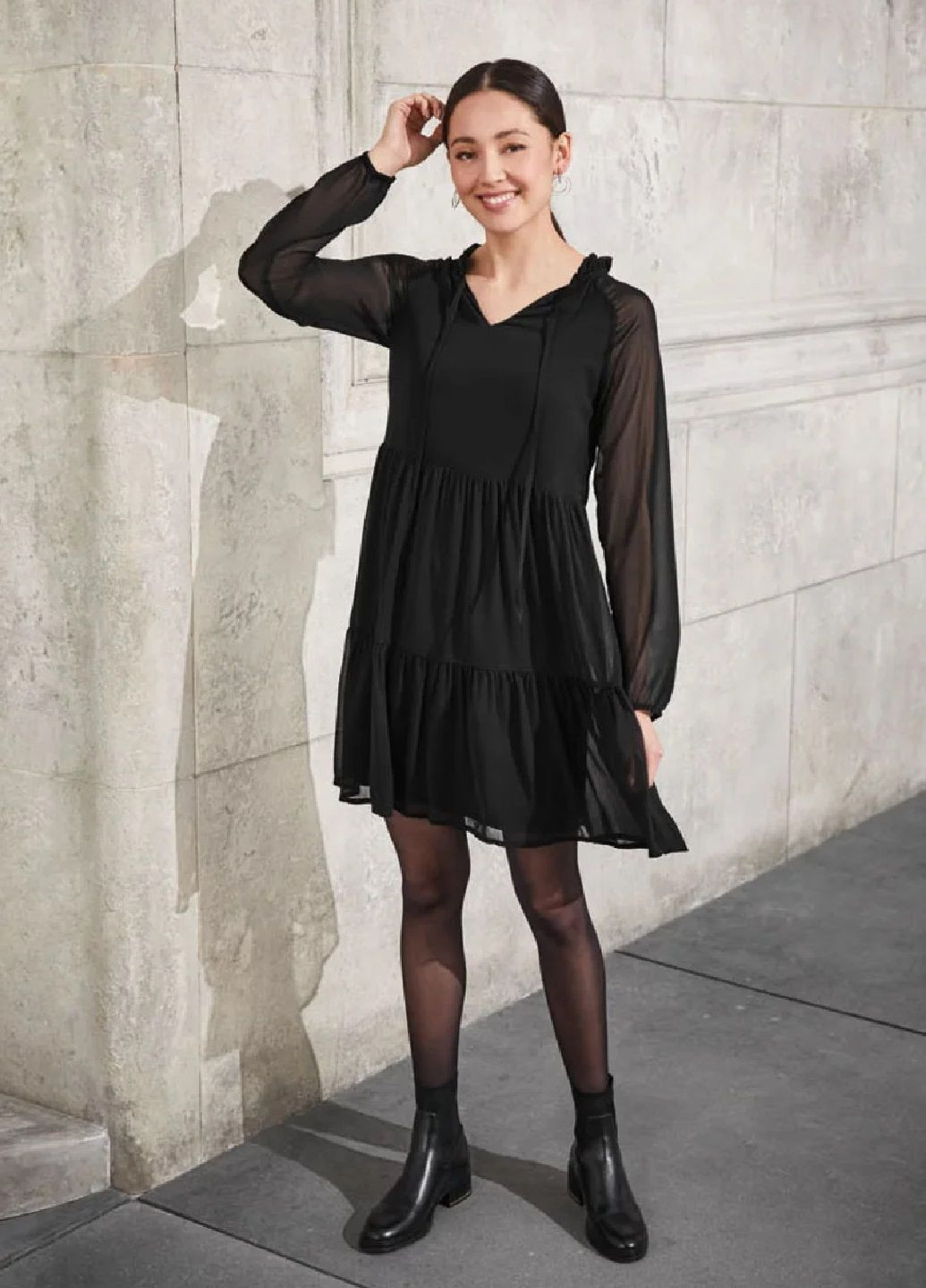 Чорна кежуал сукня жіноча шифонова а-силует Esmara однотонна