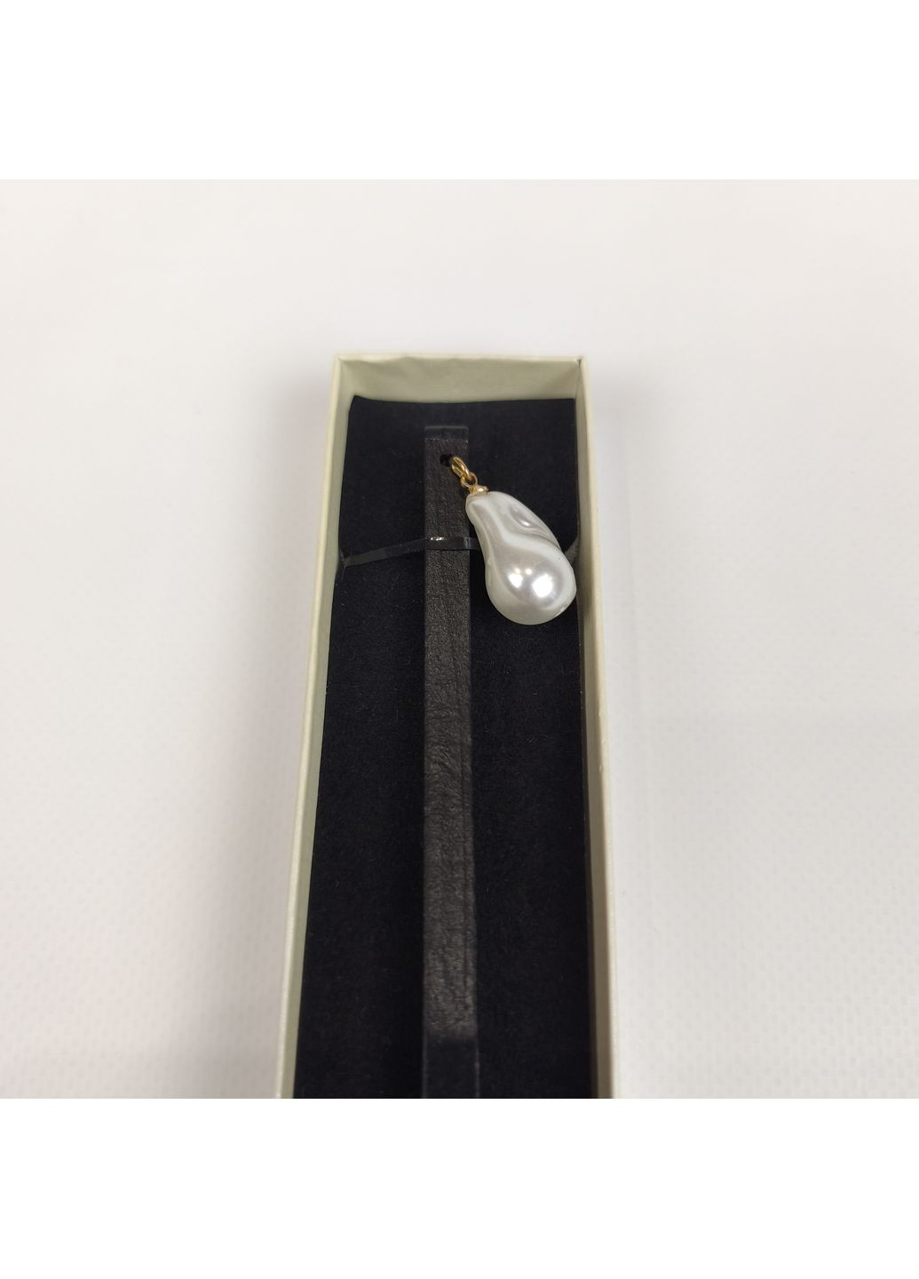 Дерев'яна китайська шпилька-палочка для волосся з прикрасою у формі перлів у подарунковій коробочці No Brand (352474441)