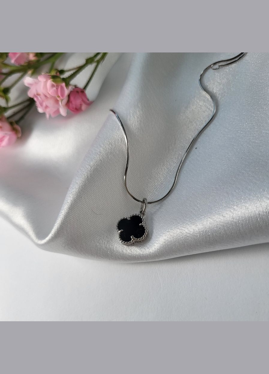 Серебряная Подвеска кулон Клевер с Чёрным Ониксом серебро 925 пробы покрито родием пк20/1024 1.50г No Brand (306742089)