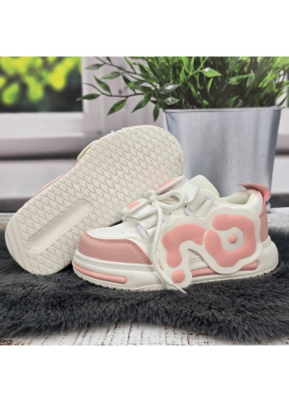 Білі осінні кросівки дитячі для дівчинки Paliament