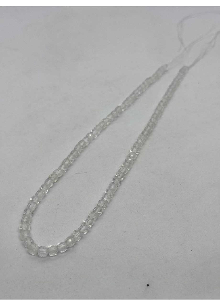 Яшма на нитці без застібки 7*7 мм 40 см Безбарвний No Brand (372467950)