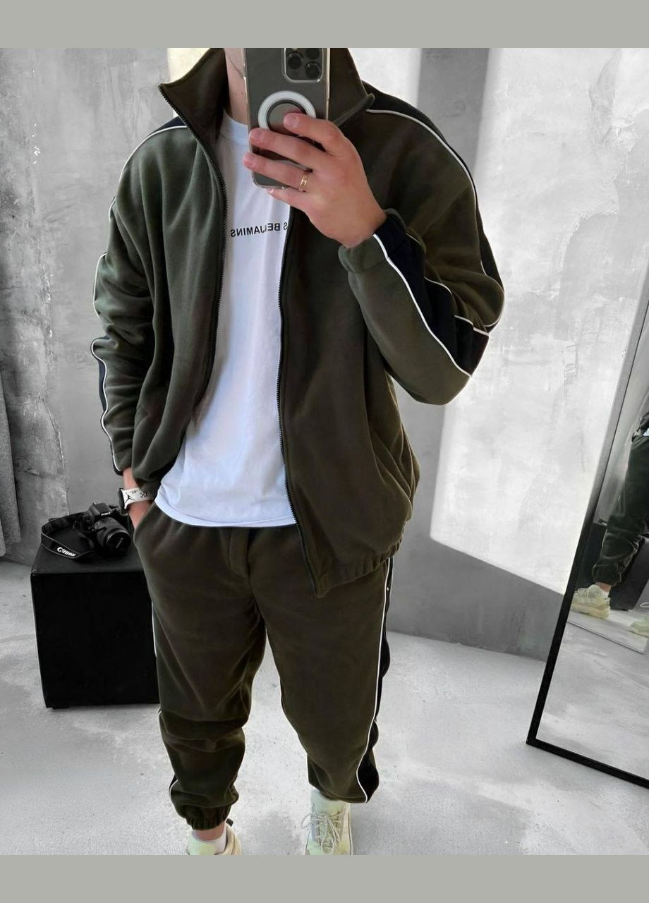 Оливковий (хакі) демісезонний костюм чоловічий с кофтою та штанами Adelante