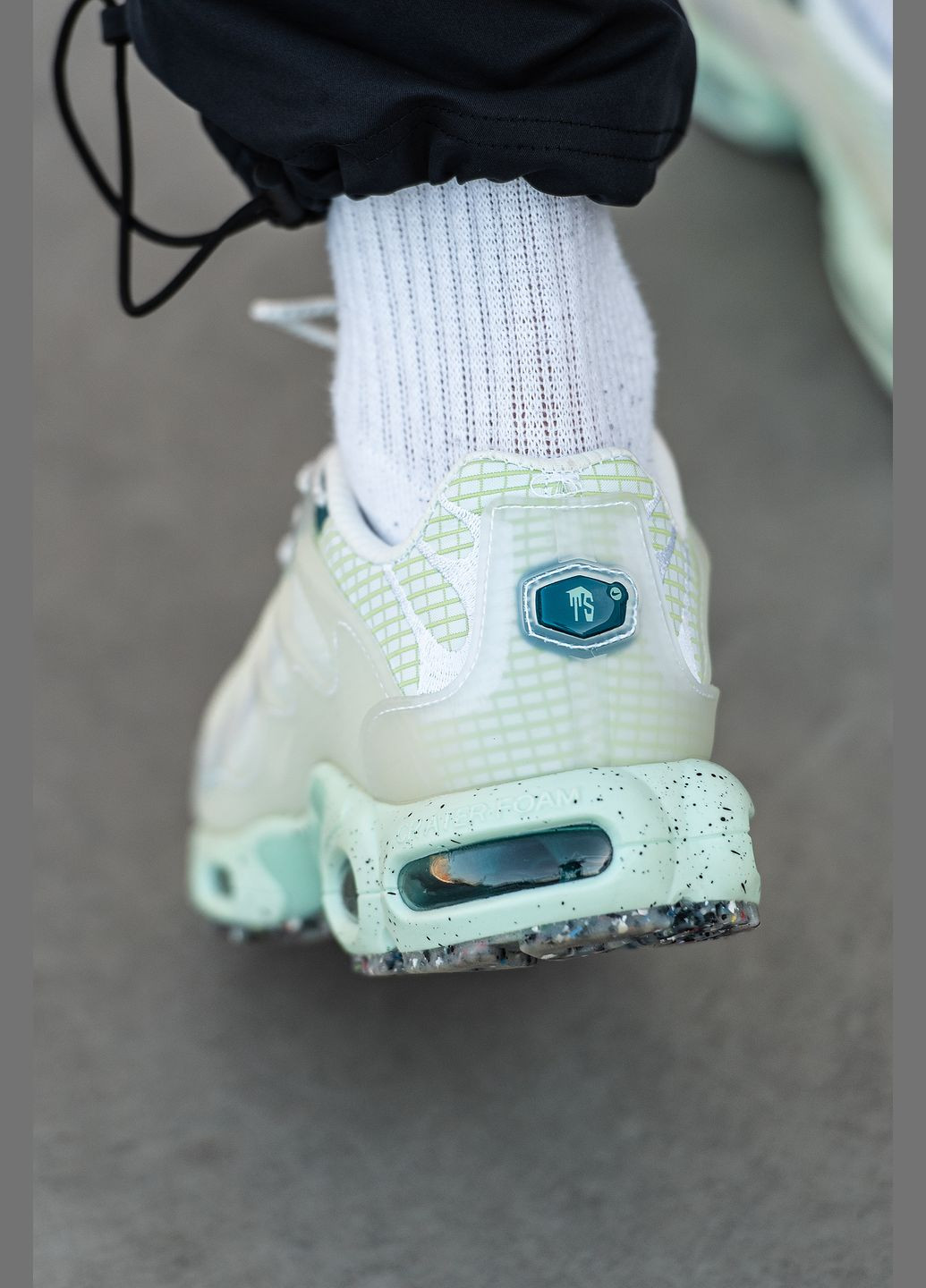 Белые демисезонные кроссовки мужские nike air max tn plus terrascape white | найк аир макс тн плюс белые No Brand