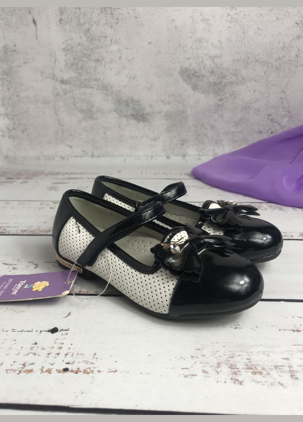 Туфлі дитячі для дівчинки ТОМ.М Чорно-білий (999) Том.М (347236202)