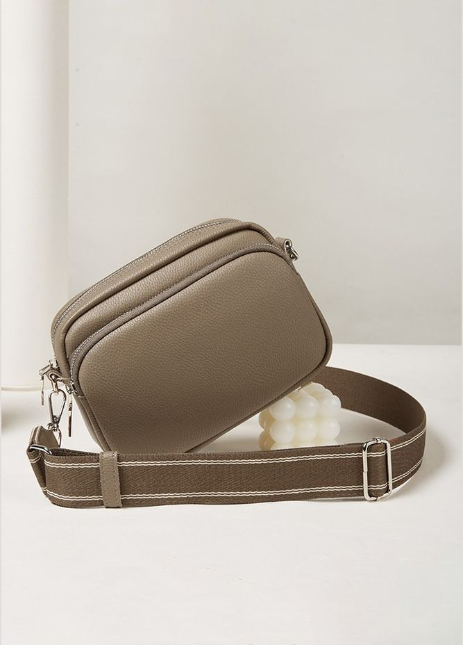 Жіноча класична сумка крос-боді на ремінці на три відділи бежева No Brand (296008102)