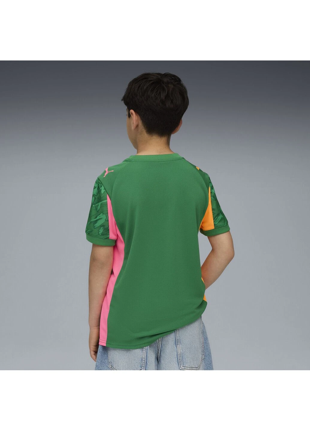 Зелена демісезонна дитяча футболка concept goalkeeper football jersey youth Puma