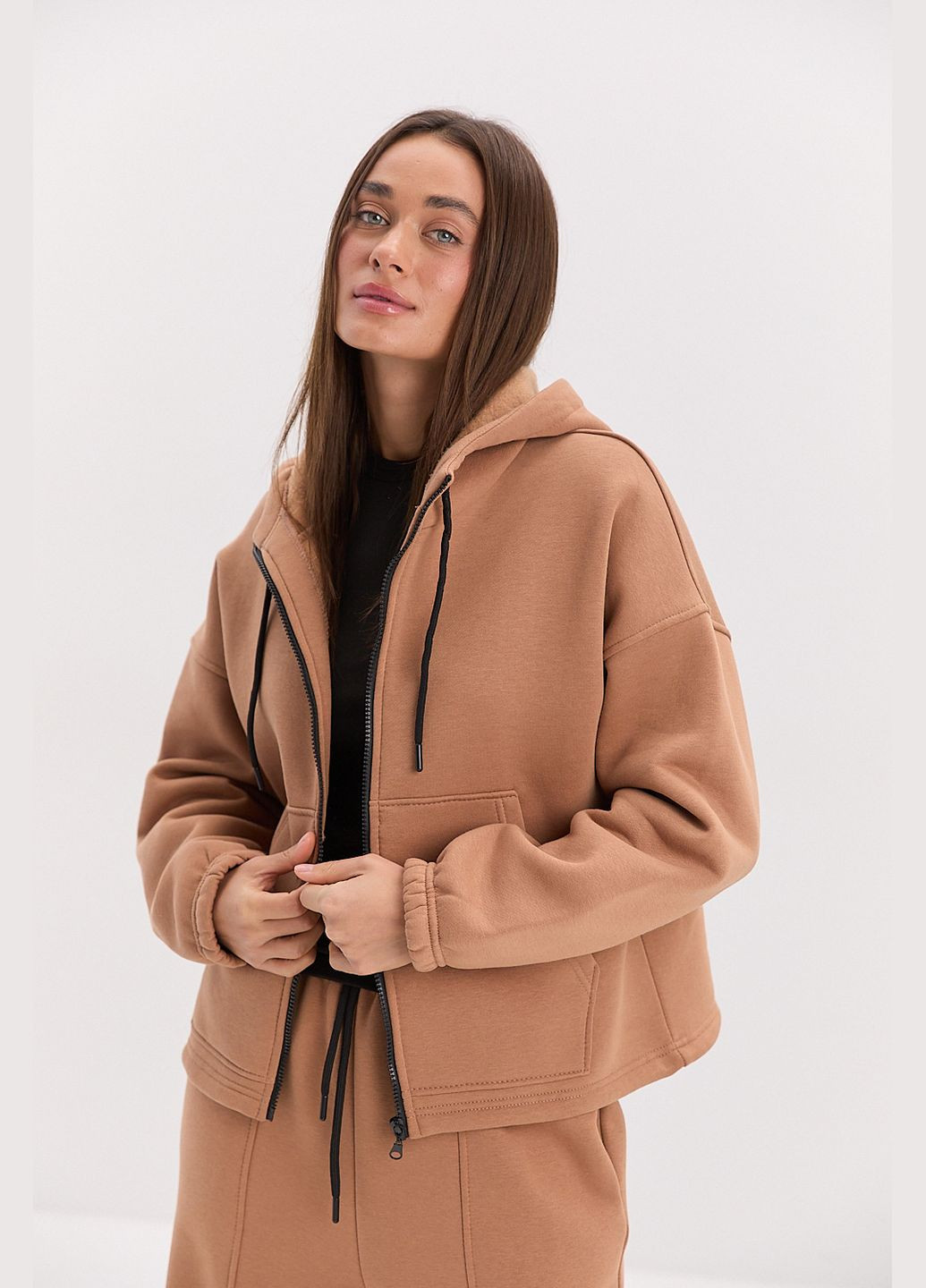 Бежевый теплая женская толстовка на молнии с кулиской внизу Arjen (314454617)