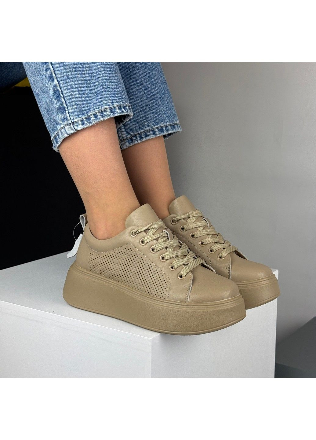 340 Кросівки Шкіряні Бежеві з перфорацією Hengji бежеві літо (335009322)