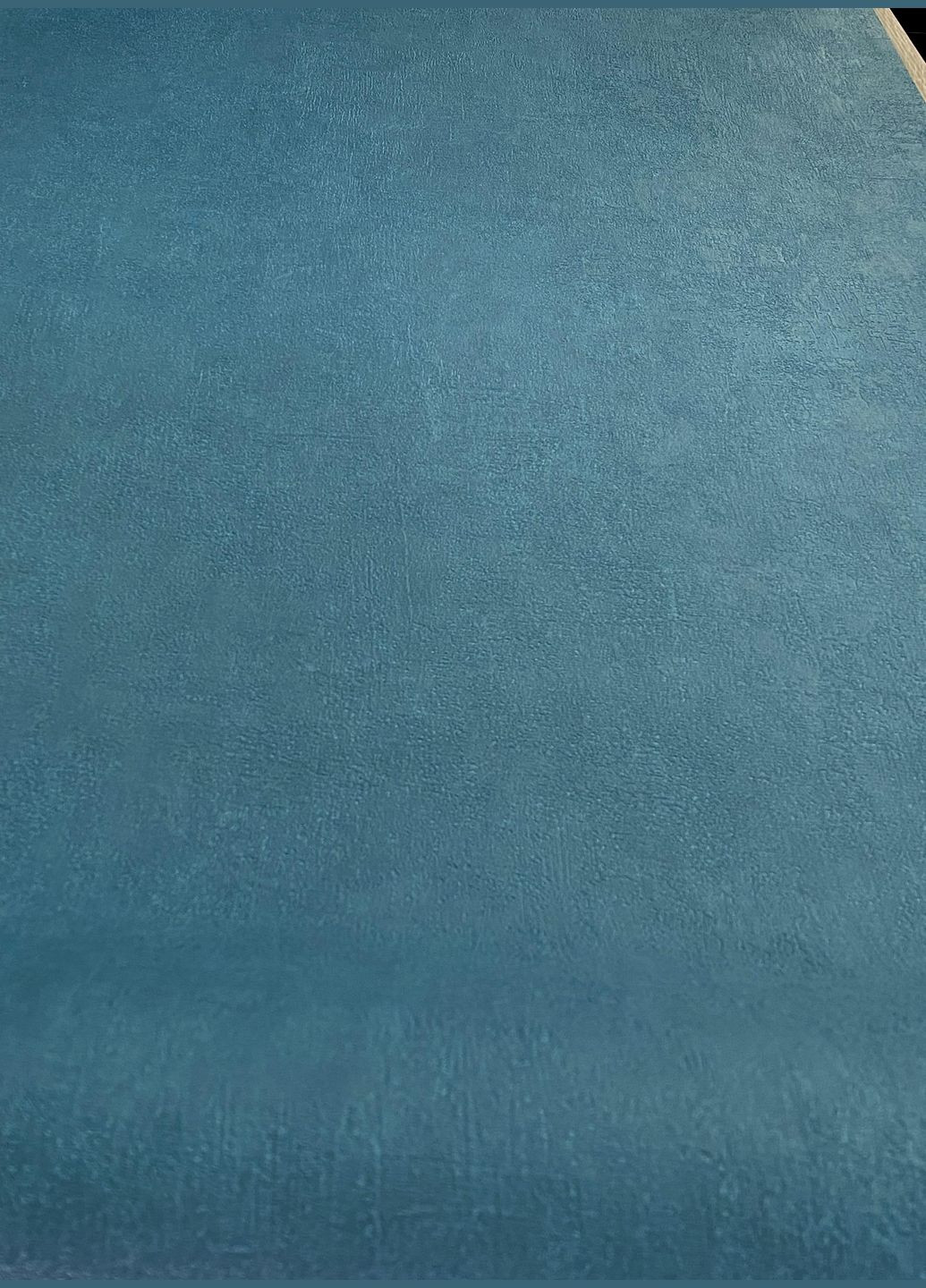 Шпалери вінілові на основі флізеліну Opportunity Wallcoverings Штукатурка Синій (Q0235) Grandeco (280901050)