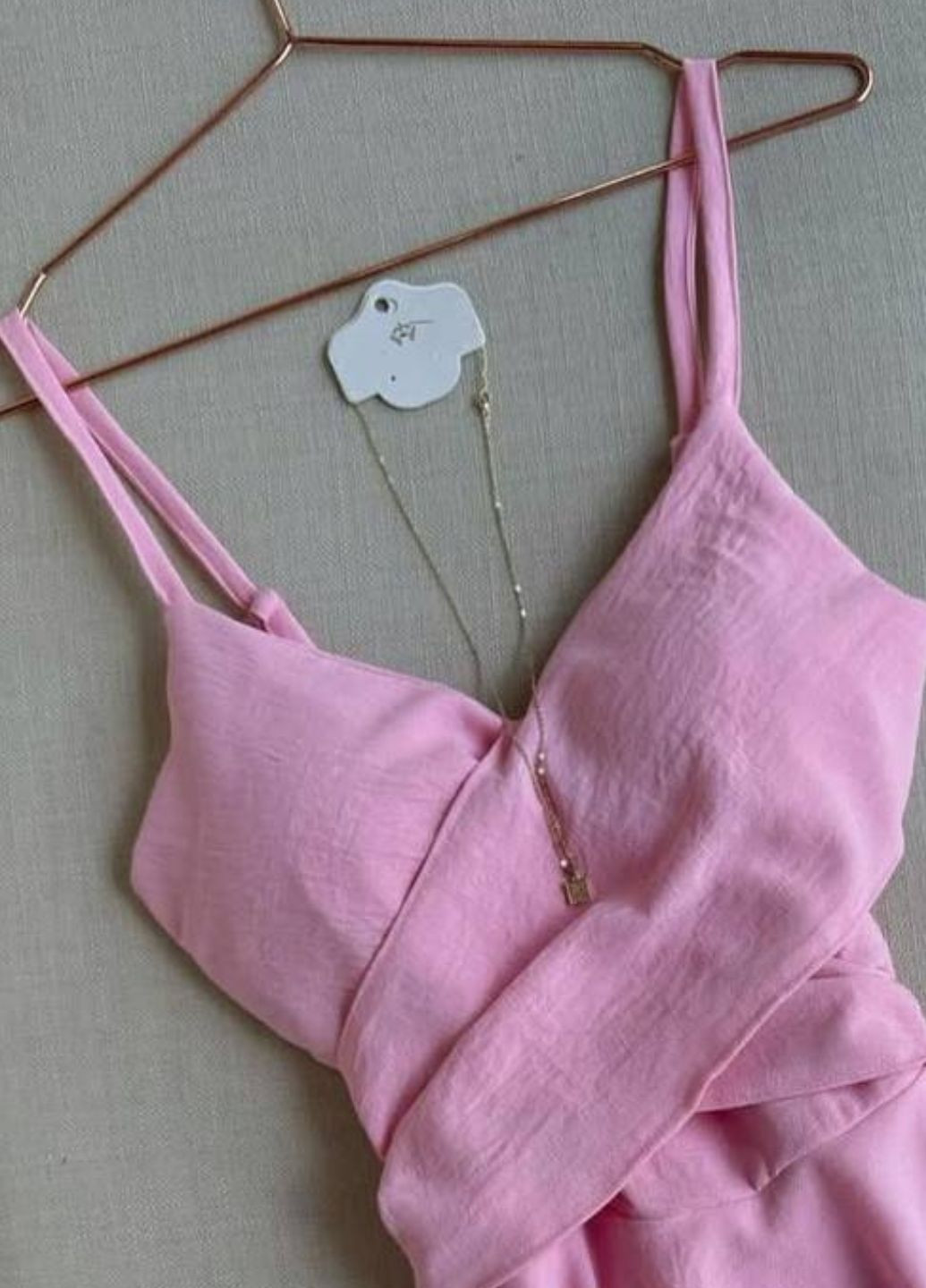 Комбинезон-платье с шортами и на тонких бретелях Tik-Tak комбинезон-шорты однотонный розовый повседневный лен