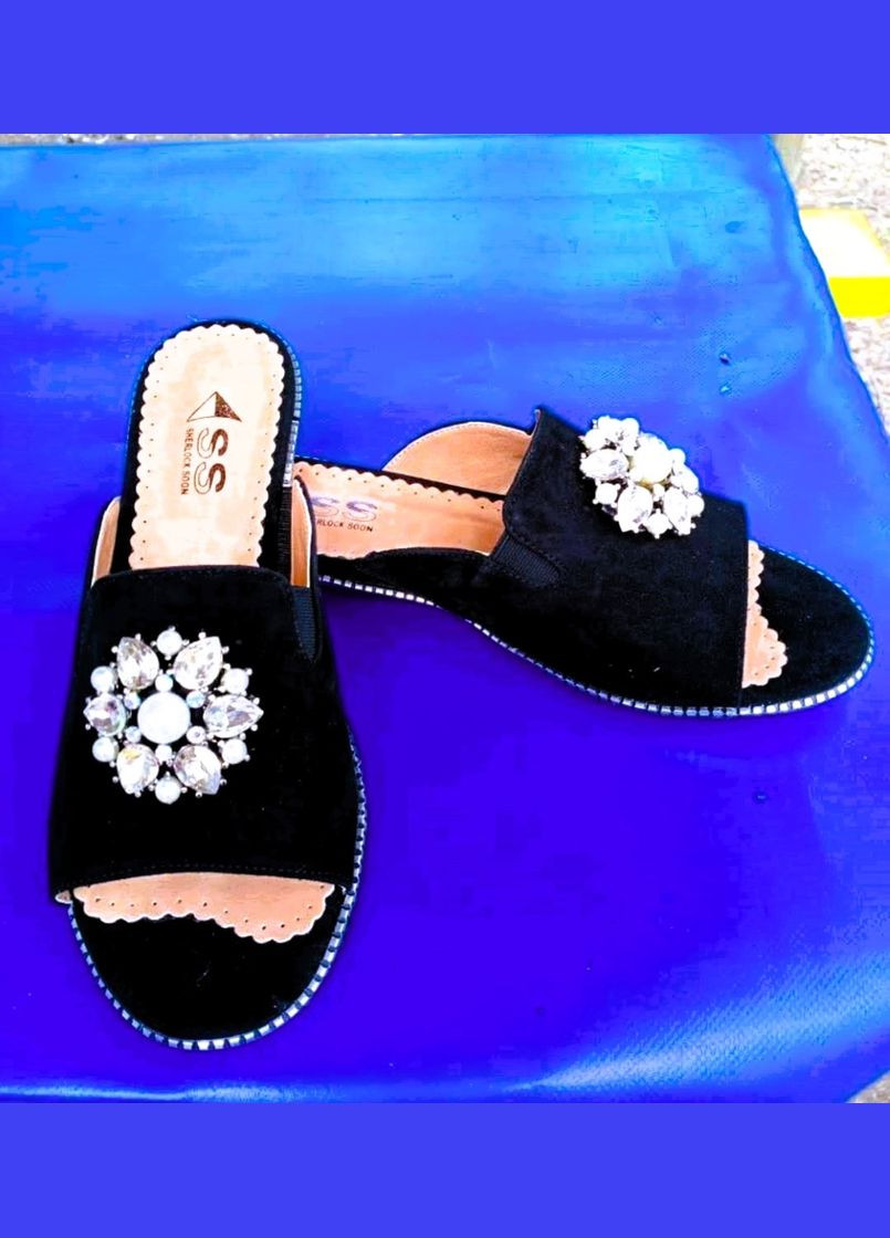 Шлепки із замшевої шкіри жіночі на маленькому каблучці 37 (23,5 см) чорні Sherlock Soon (342324426)