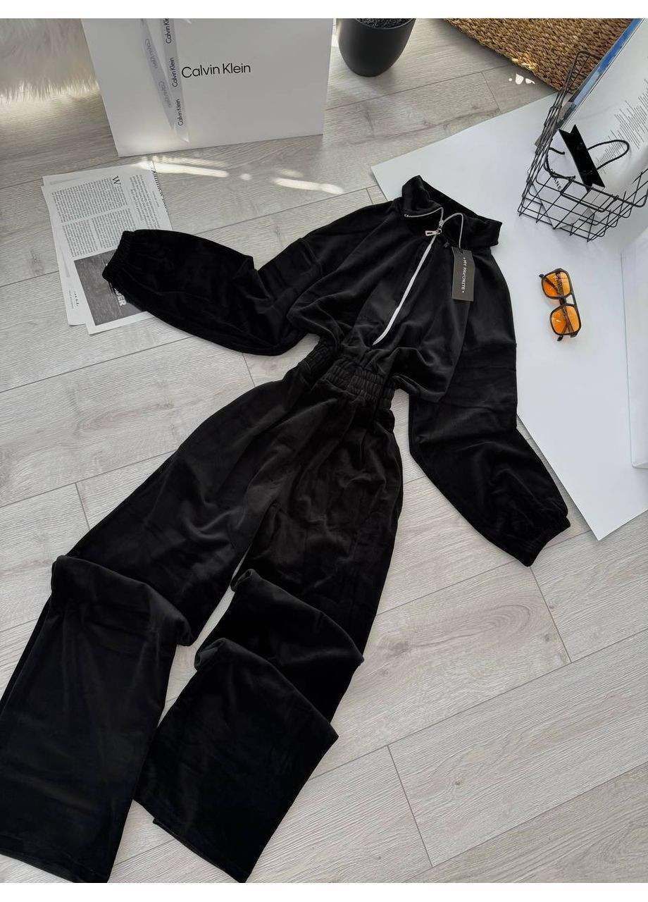 Комбінезон велюровий пояс резинка,блискавка на грудях Україна чорний