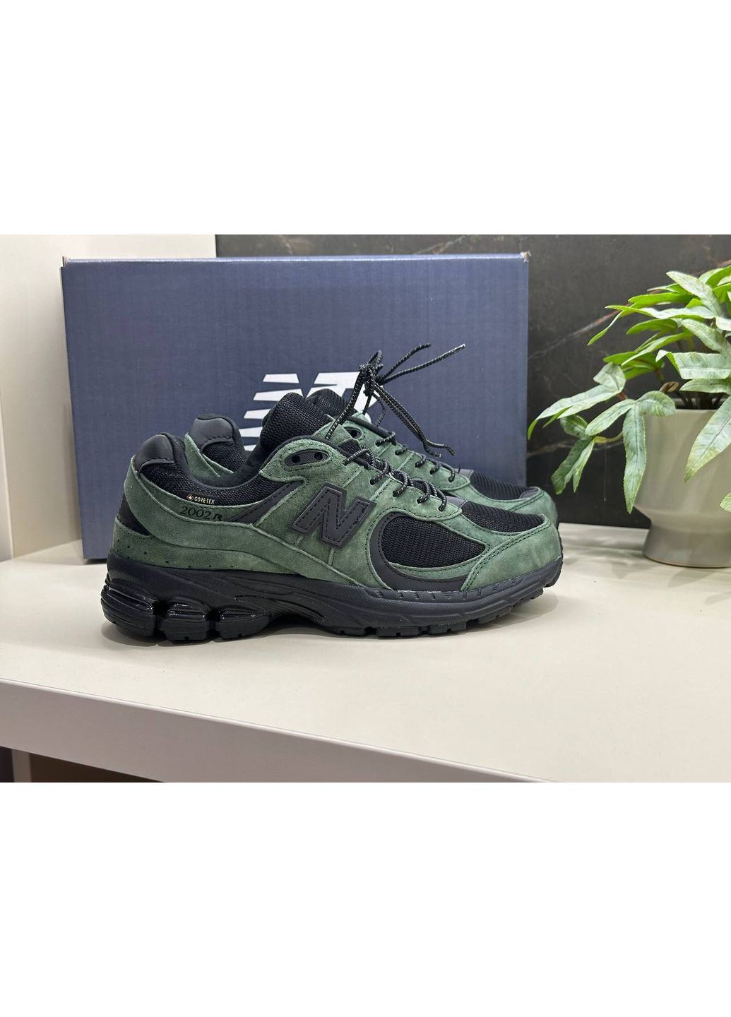 КРОСІВКИ ЖІНОЧІ NEW BALANCE 2002R GREEN BLACK НЬЮ БЕЛАНС 2002R No Brand сірі демісезони (368861880)