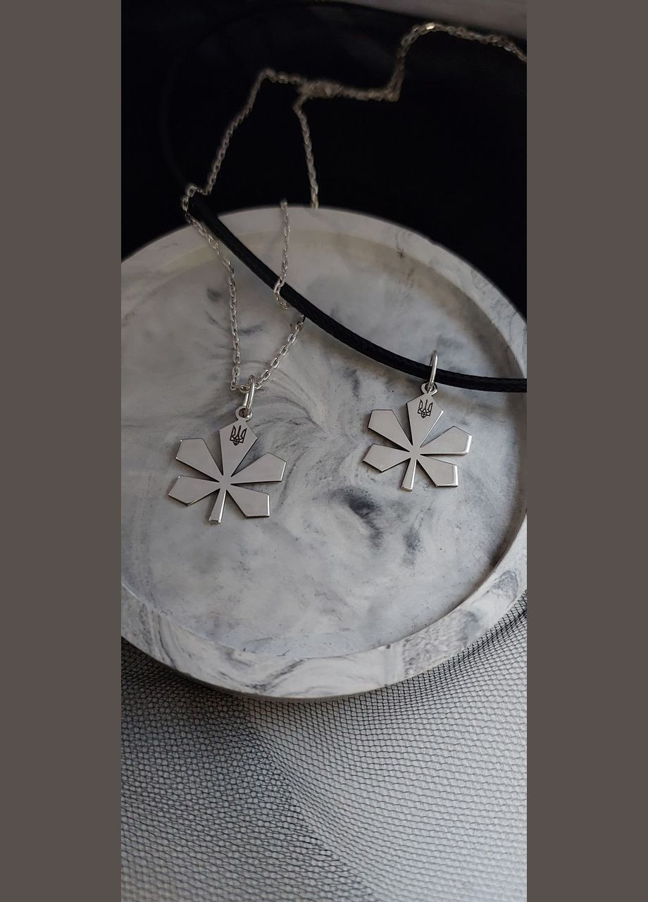 Кулон срібло 925 проби Листок каштана, символ Києва з тризубом. Позолота No Brand (329439141)