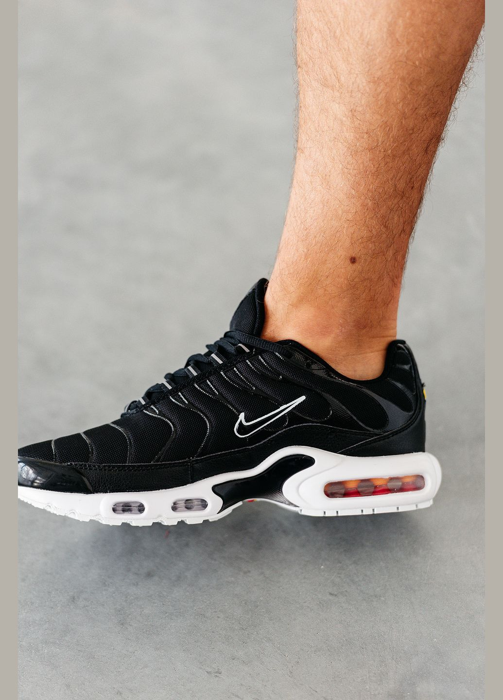 Кроссовки женские и мужские Nike Air Max TN Plus black | Найк Аир Макс ТН Плюс черные No Brand чёрные демисезоны (315483013)
