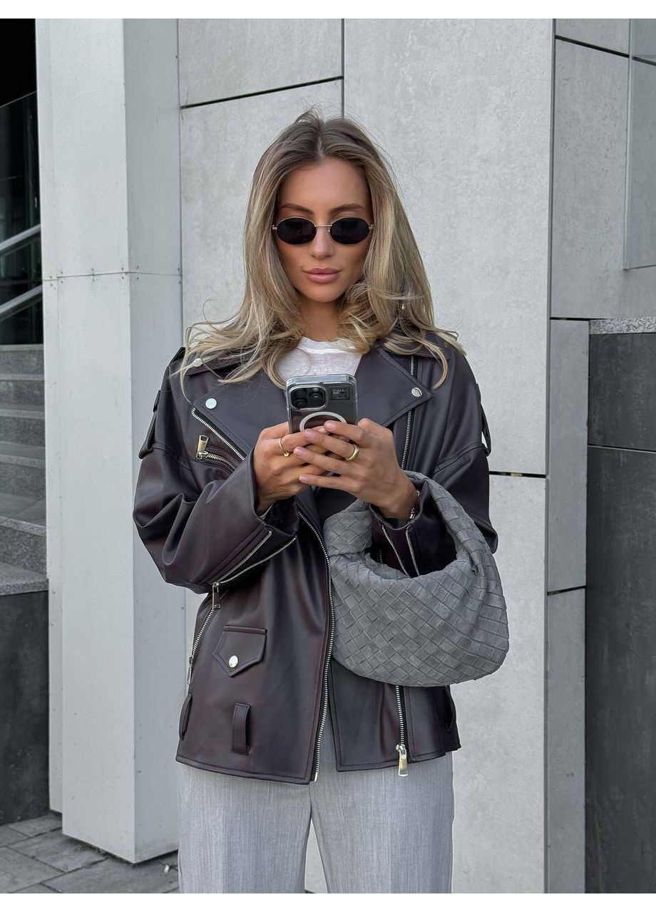 Коричневая демисезонная женская куртка из экокожи pilot с карманами и поясом (mil375) milirud