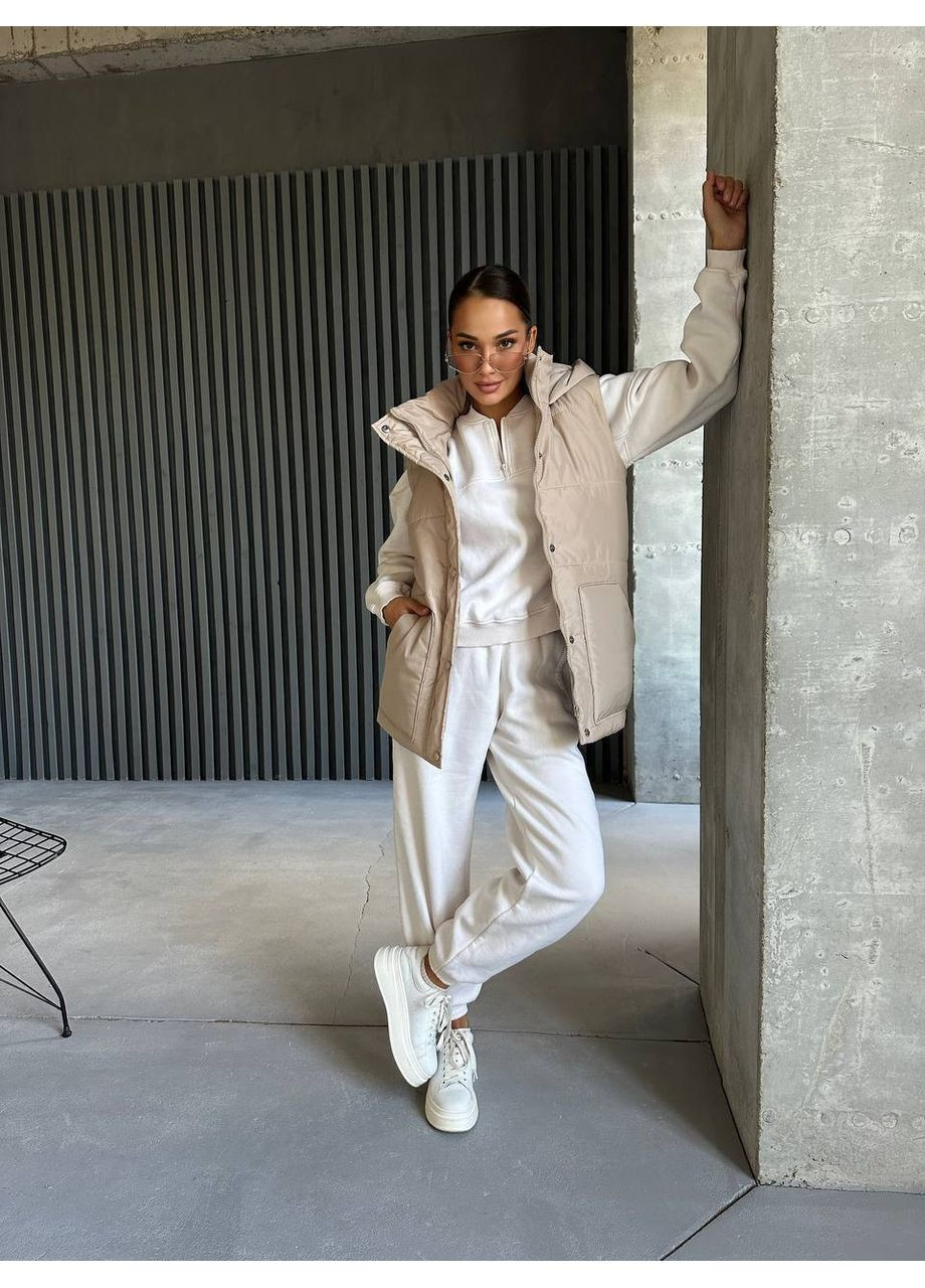 Тепла жилетка з ременем і капюшоном, бежева жилетка на синтепоні 200 No Brand 002 (352710160)