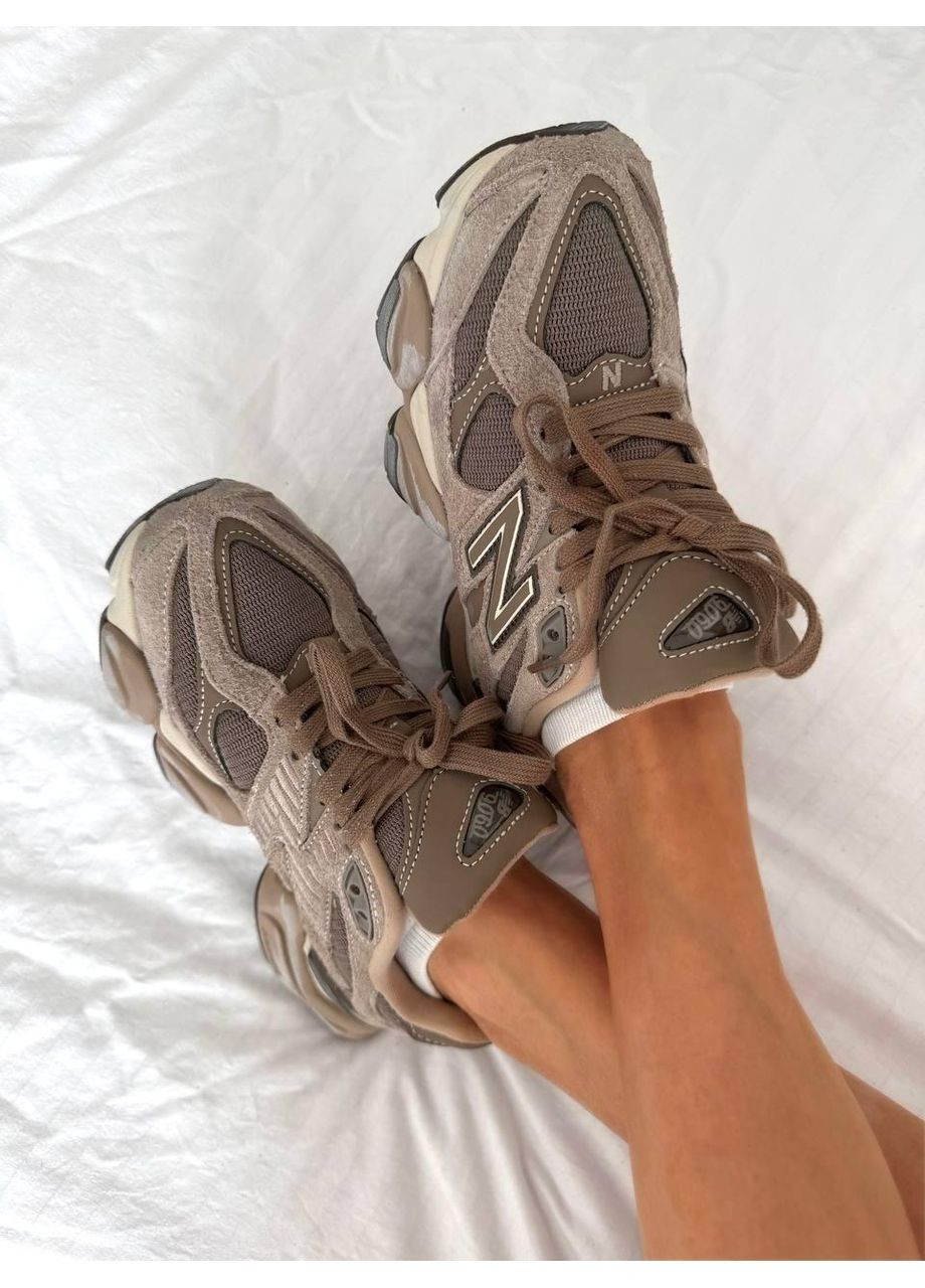 Бежевые демисезонные кроссовки мужские new balance 9060 mushroom brown нью беланс 9060 No Brand